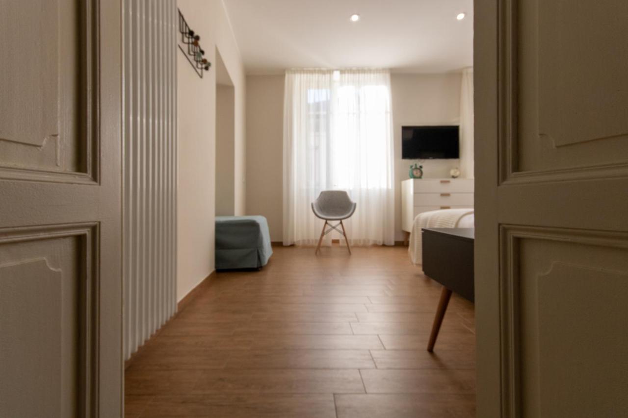 Aqualago Casa Vacanze Apartment D ヴェルバーニア エクステリア 写真
